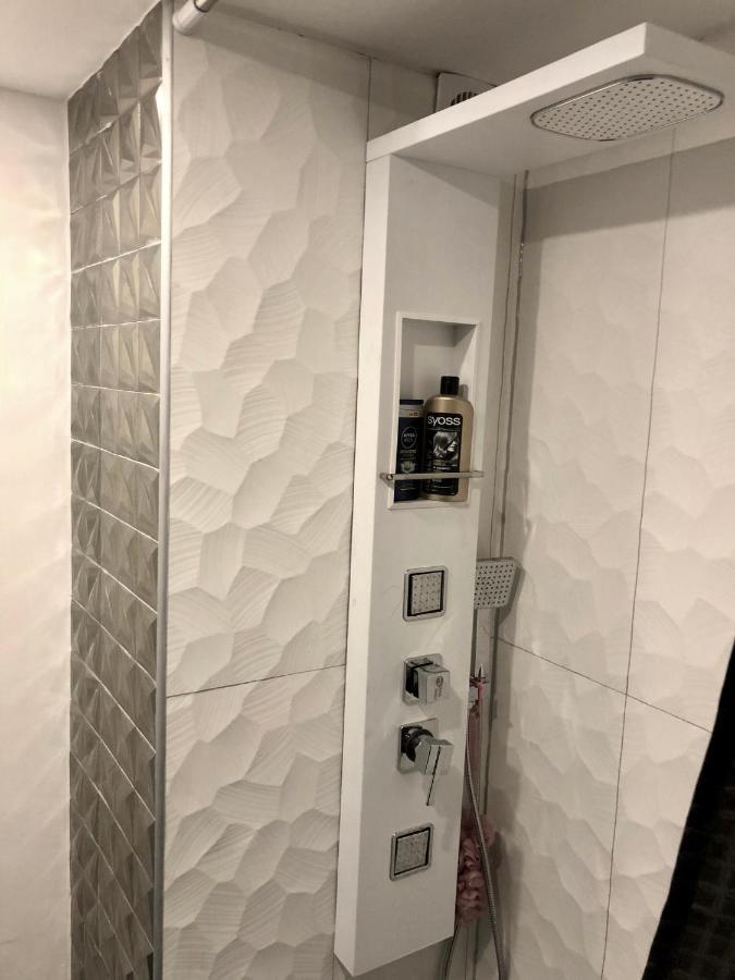 Corvin Ruinpub Designed Apartment Budapeszt Zewnętrze zdjęcie
